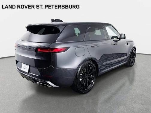 2026 Land Rover Range Rover Sport SE