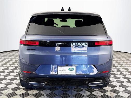 2025 Land Rover Range Rover Sport P400 Dynamic SE