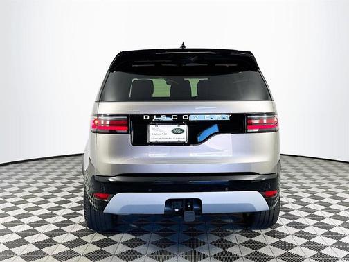 2025 Land Rover Discovery P360 Metropolitan Edition