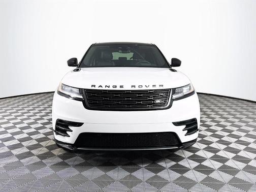 2026 Land Rover Range Rover Velar Dynamic SE