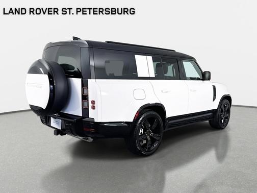 2026 Land Rover Defender P400 X-Dynamic SE