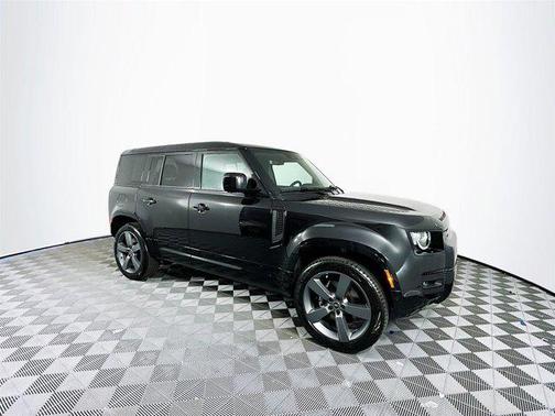 2025 Land Rover Defender P525 V8