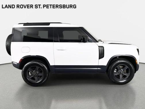 2023 Land Rover Defender 90 S