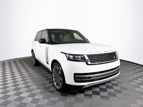 2025 Land Rover Range Rover P400 SE