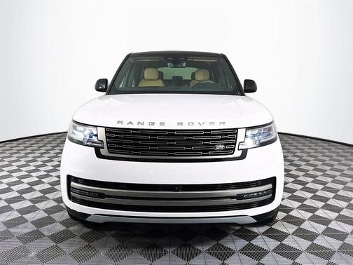 2025 Land Rover Range Rover P400 SE