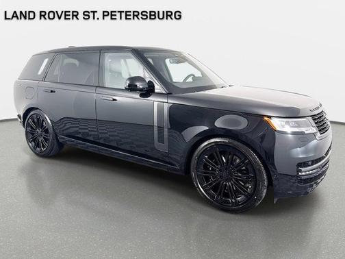 2026 Land Rover Range Rover P530 SE 7 Seat