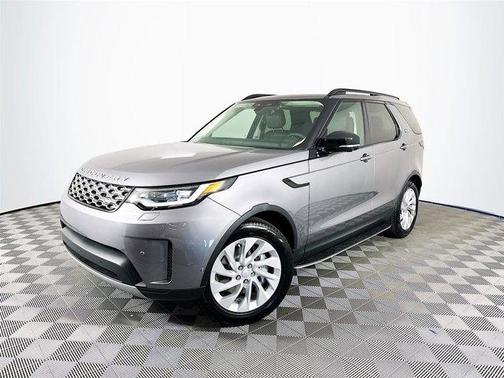 2024 Land Rover Discovery P300 S