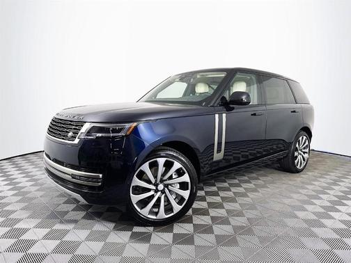 2025 Land Rover Range Rover P530 SE 7 Seat