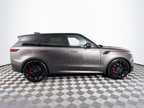 2025 Land Rover Range Rover Sport P530 Dynamic SE