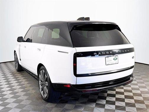2023 Land Rover Range Rover Autobiography