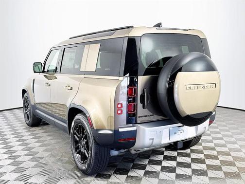2025 Land Rover Defender P300