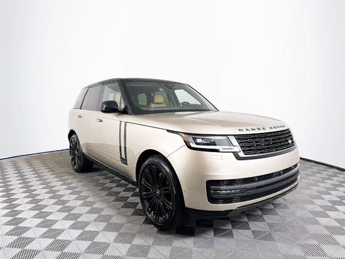 2025 Land Rover Range Rover P530 SE