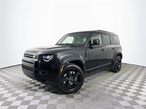 2025 Land Rover Defender P400 X-Dynamic SE