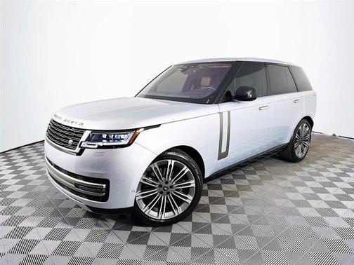 2023 Land Rover Range Rover P530 SE