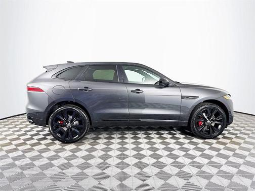 2026 Jaguar F-PACE P400 R-Dynamic S