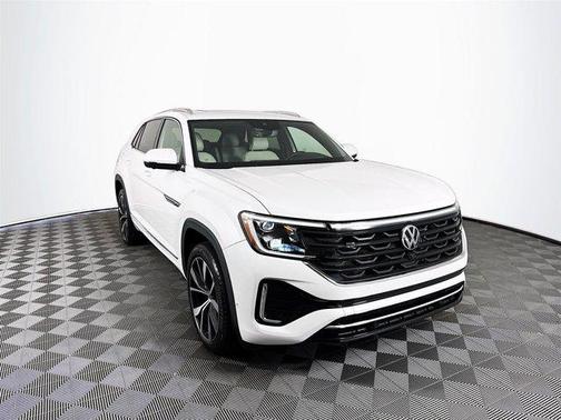 2024 Volkswagen Atlas Cross Sport 2.0T SEL Premium R-Line