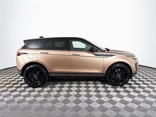 Corinthian Bronze 2026 Land Rover Range Rover Evoque Core S