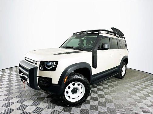 2024 Land Rover Defender P300