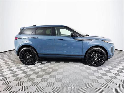 2026 Land Rover Range Rover Evoque Core S