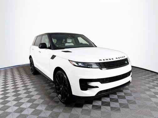 2025 Land Rover Range Rover Sport P360 SE