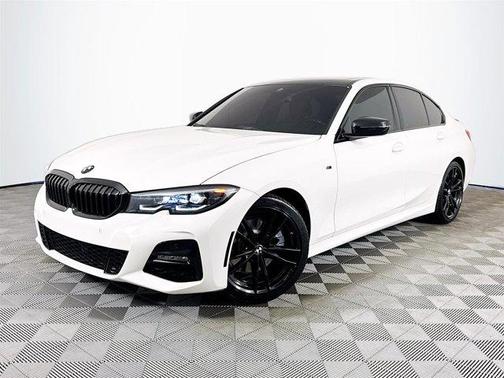 2022 BMW 330 i