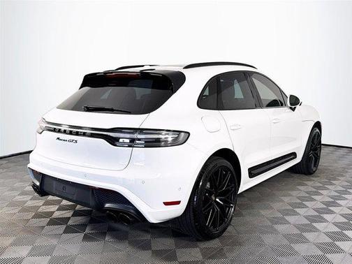 2022 Porsche Macan GTS