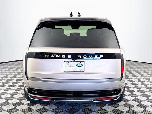 2024 Land Rover Range Rover P400 SE