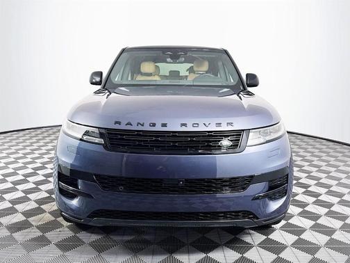2025 Land Rover Range Rover Sport P360 SE