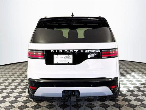 2023 Land Rover Discovery P360 Metropolitan Edition