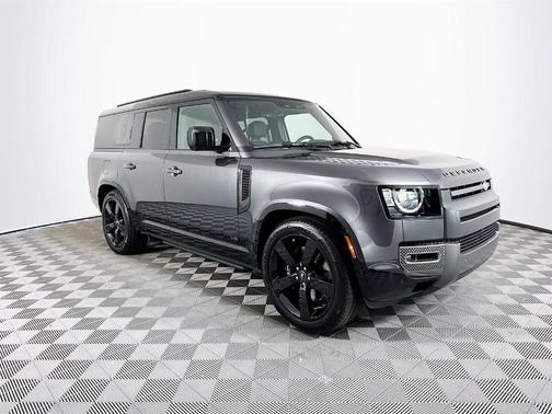 2025 Land Rover Defender P500 V8