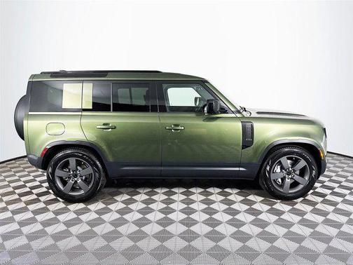 2026 Land Rover Defender 110 S