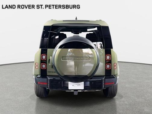 2026 Land Rover Defender 110 S