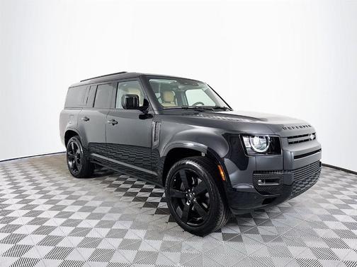 2025 Land Rover Defender P400 X-Dynamic SE