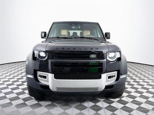 2025 Land Rover Defender P300 S