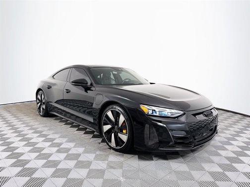 2022 Audi RS e-tron GT Base
