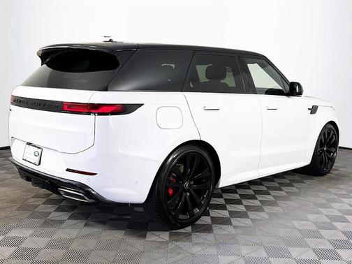 2025 Land Rover Range Rover Sport P400 Dynamic SE