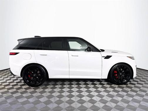 2025 Land Rover Range Rover Sport P400 Dynamic SE