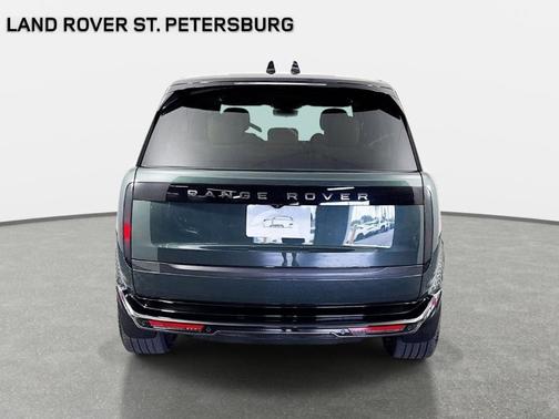Belgravia Green 2026 Land Rover Range Rover P400 SE 7 Seat