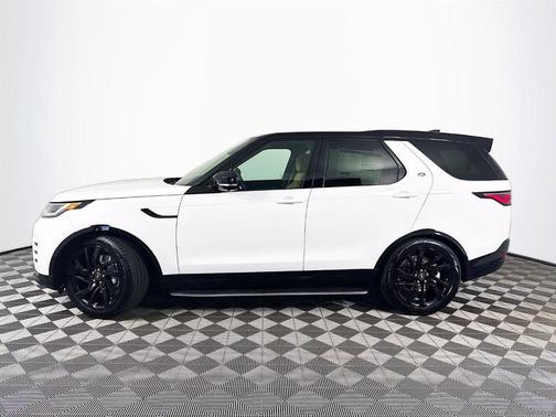 2025 Land Rover Discovery P300 Dynamic SE