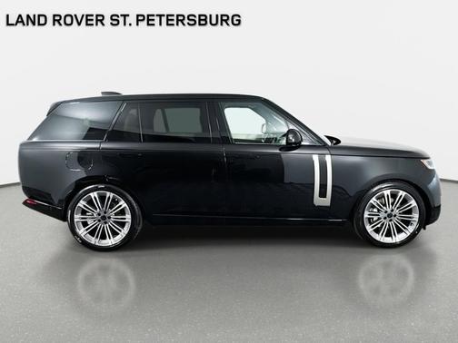 2026 Land Rover Range Rover P400 SE 7 Seat