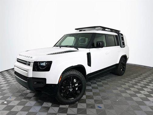2024 Land Rover Defender P400 Outbound