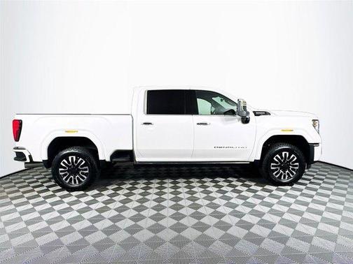 2025 GMC Sierra 3500 Denali Ultimate