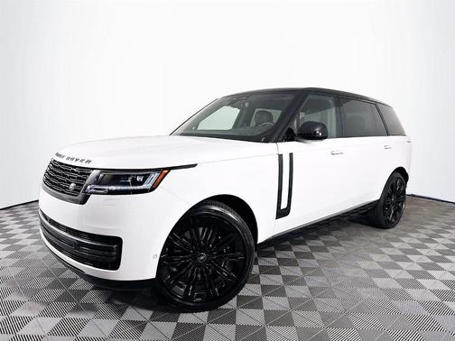 2025 Land Rover Range Rover P530 SE 7 Seat