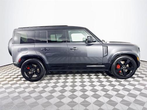 2025 Land Rover Defender P400 X