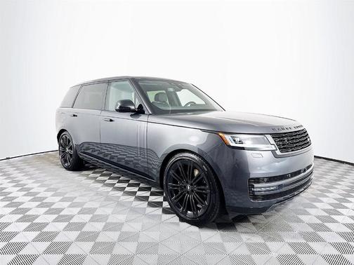 2025 Land Rover Range Rover P530 SE 7 Seat
