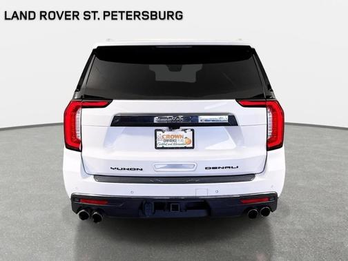 White Frost Tri-Coat 2023 GMC Yukon XL Denali Ultimate