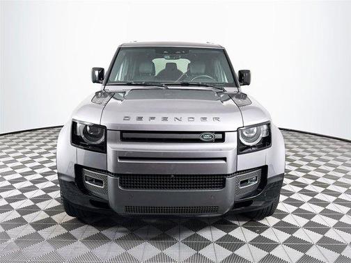 2024 Land Rover Defender P400 Outbound