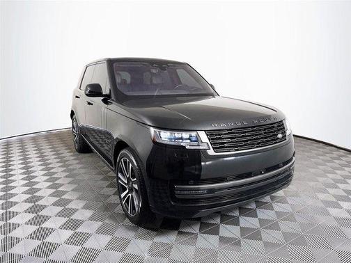 2023 Land Rover Range Rover P440e SE