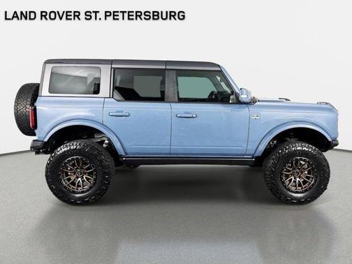 Azure Gray Metallic 2023 Ford Bronco Outer Banks