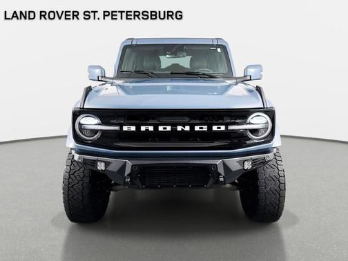 Azure Gray Metallic 2023 Ford Bronco